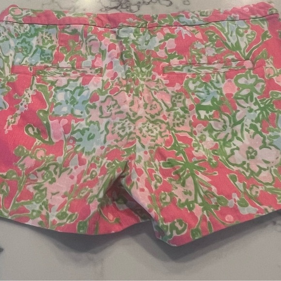 Lilly Pulitzer Adie Shorts Southern Charm Pattern Size 4 Pink Green EUC - Picture 8 of 8